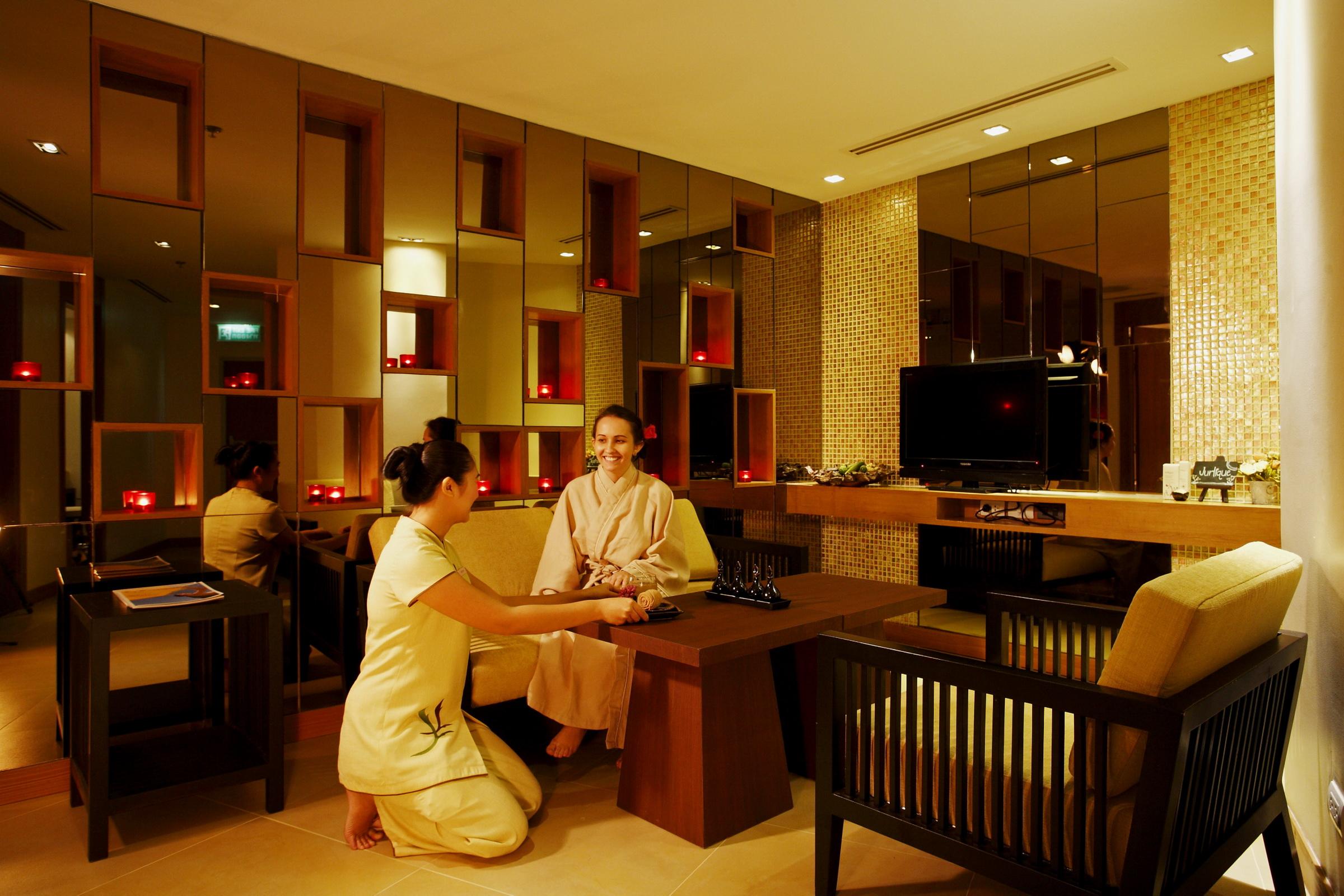 Centara Nova Hotel Pattaya Exterior foto